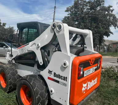 Навантажувач Bobcat